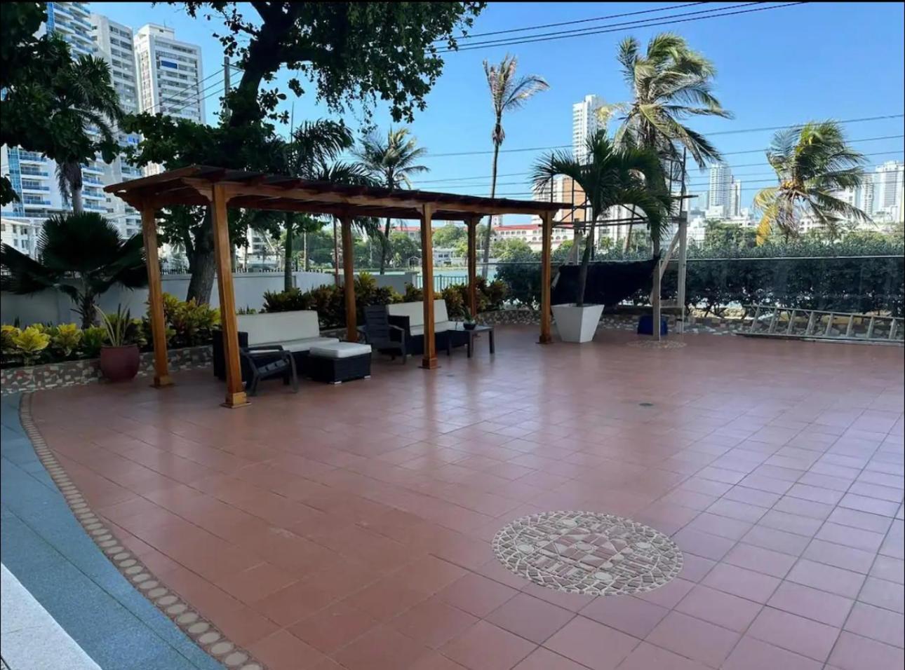 Amazing Ocean View With Pool In Laguito Apartamento