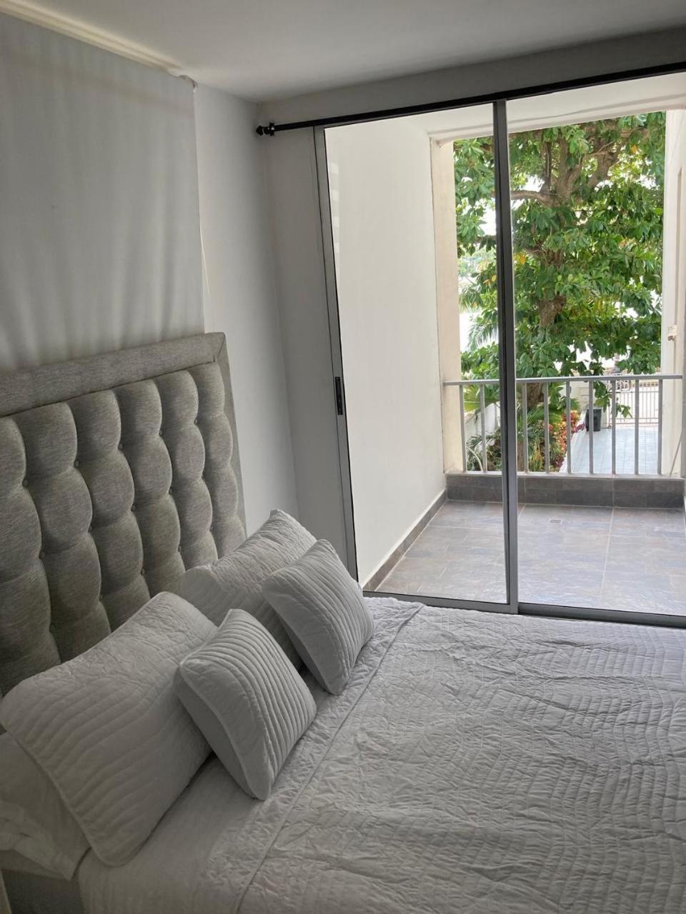 Amazing Ocean View With Pool In Laguito Apartamento *