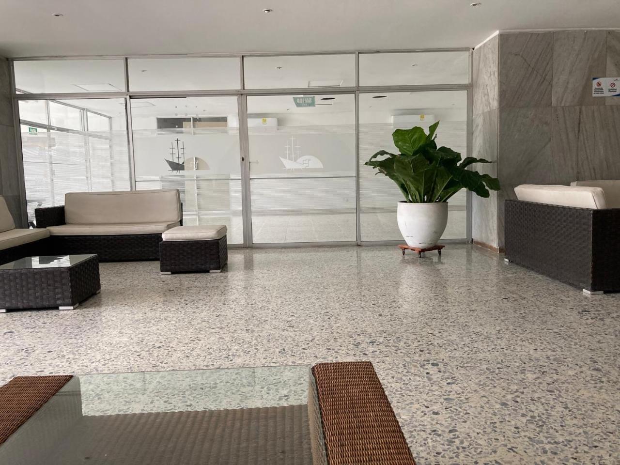 Amazing Ocean View With Pool In Laguito Apartamento